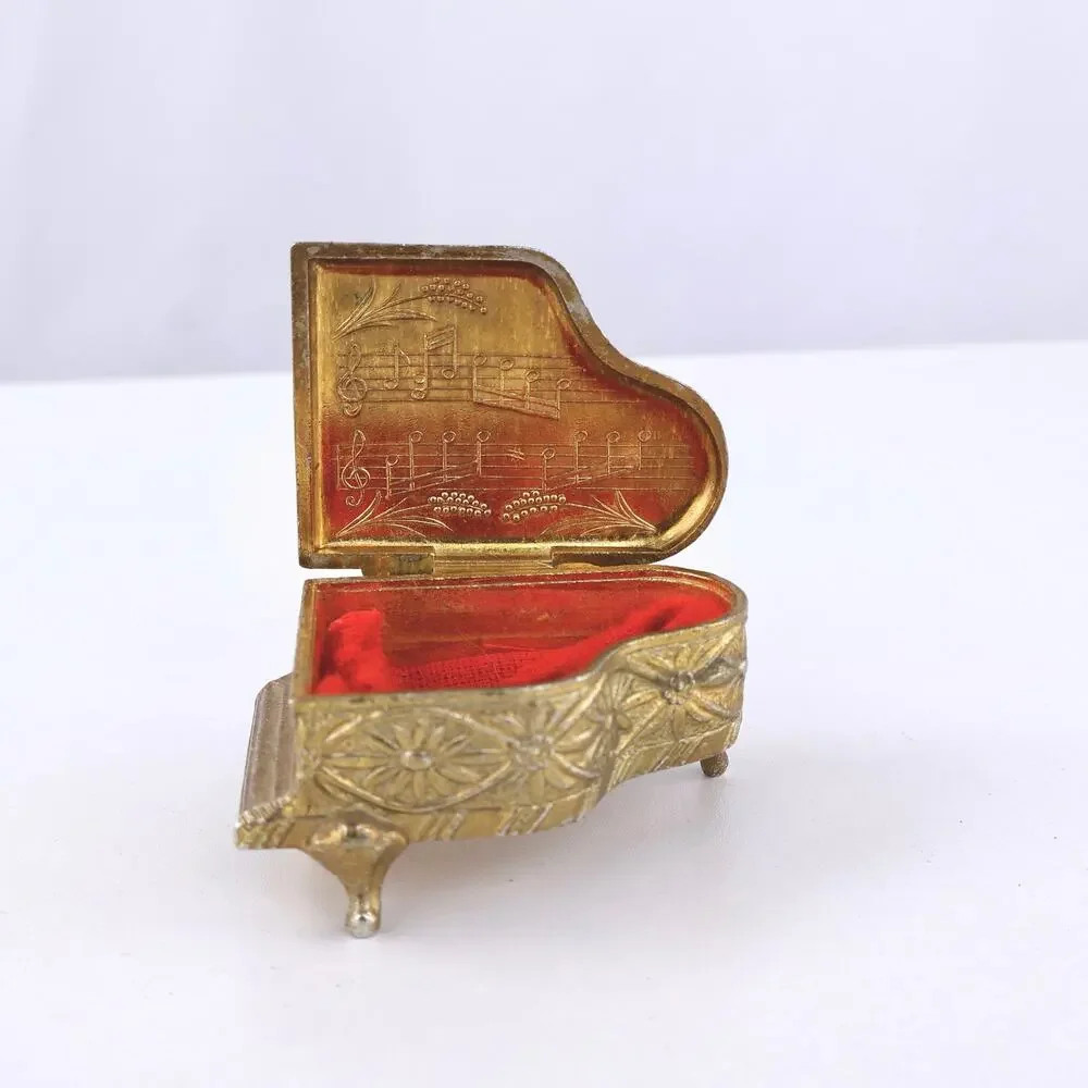 Vintage‎ Mid Century Mini Grand Piano Trinket Box Gold Metal Red Velvet Japan
